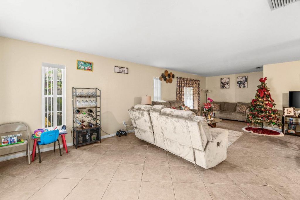 5697 Boynton Bay Circle, Boynton Beach, FL 33437 Photo