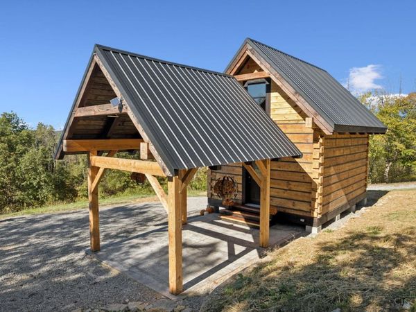 917 Logans Lane, West Union, OH 45693