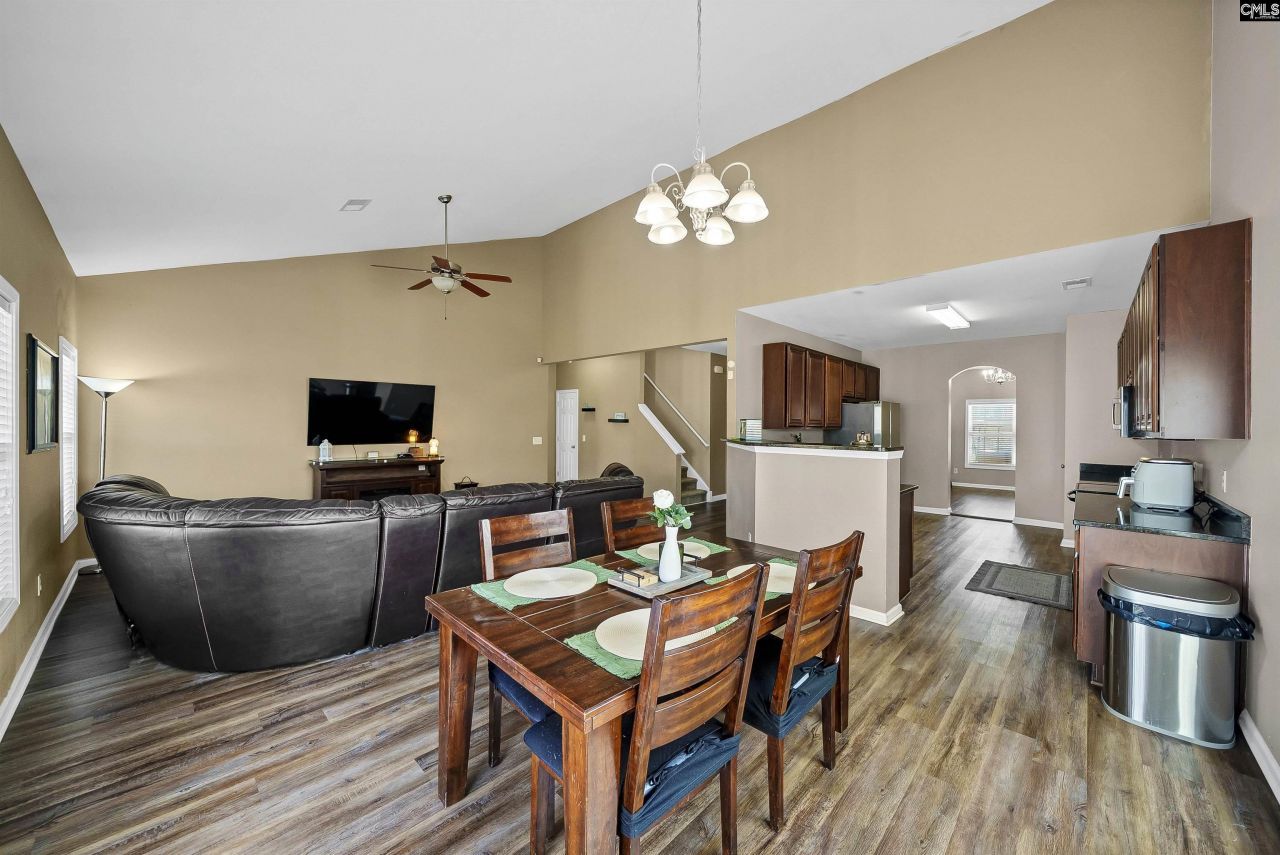 203 Pegonia Lane Photo 12