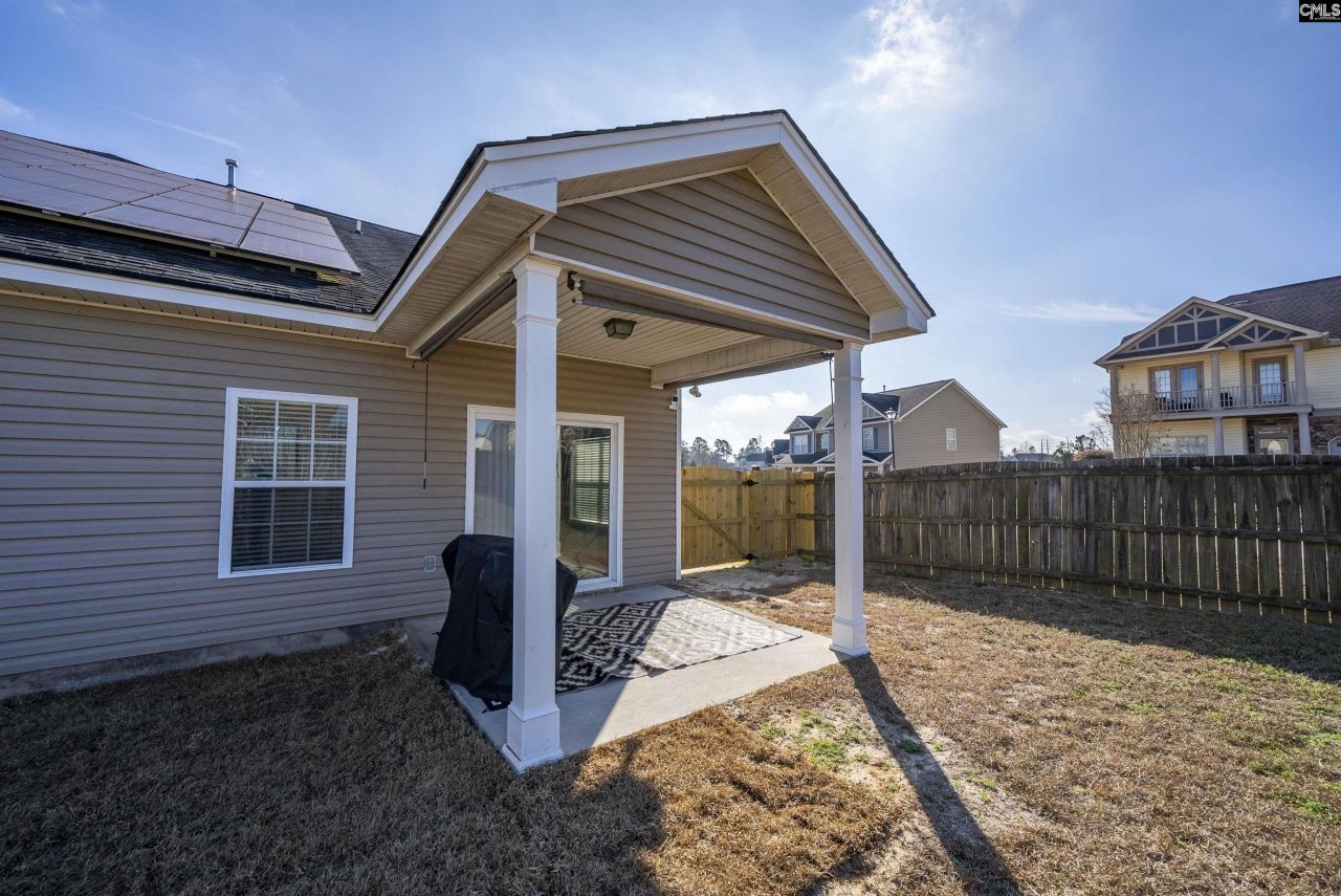 203 Pegonia Lane Photo 35