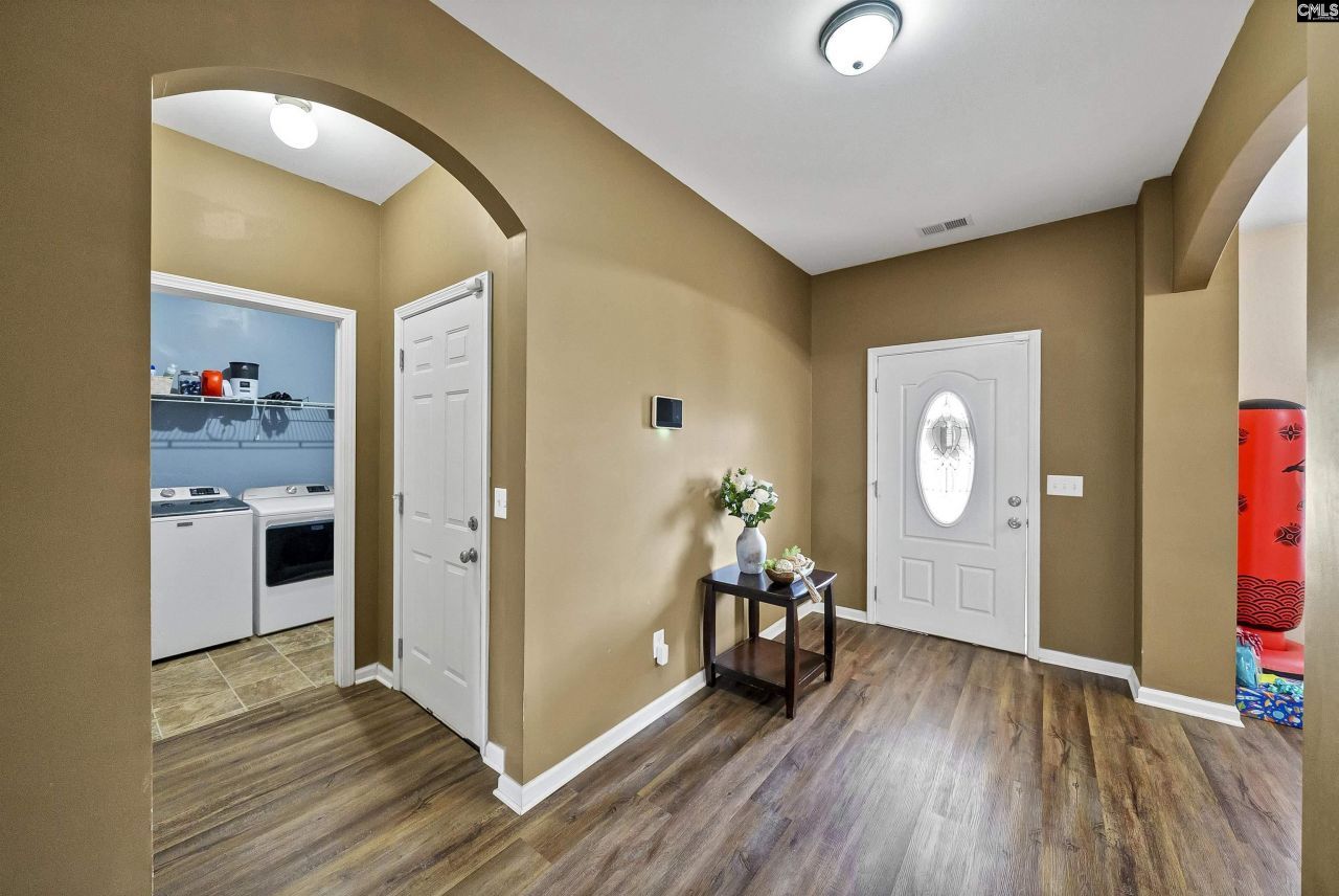 203 Pegonia Lane Photo 5