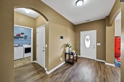 203 Pegonia Lane photo 4