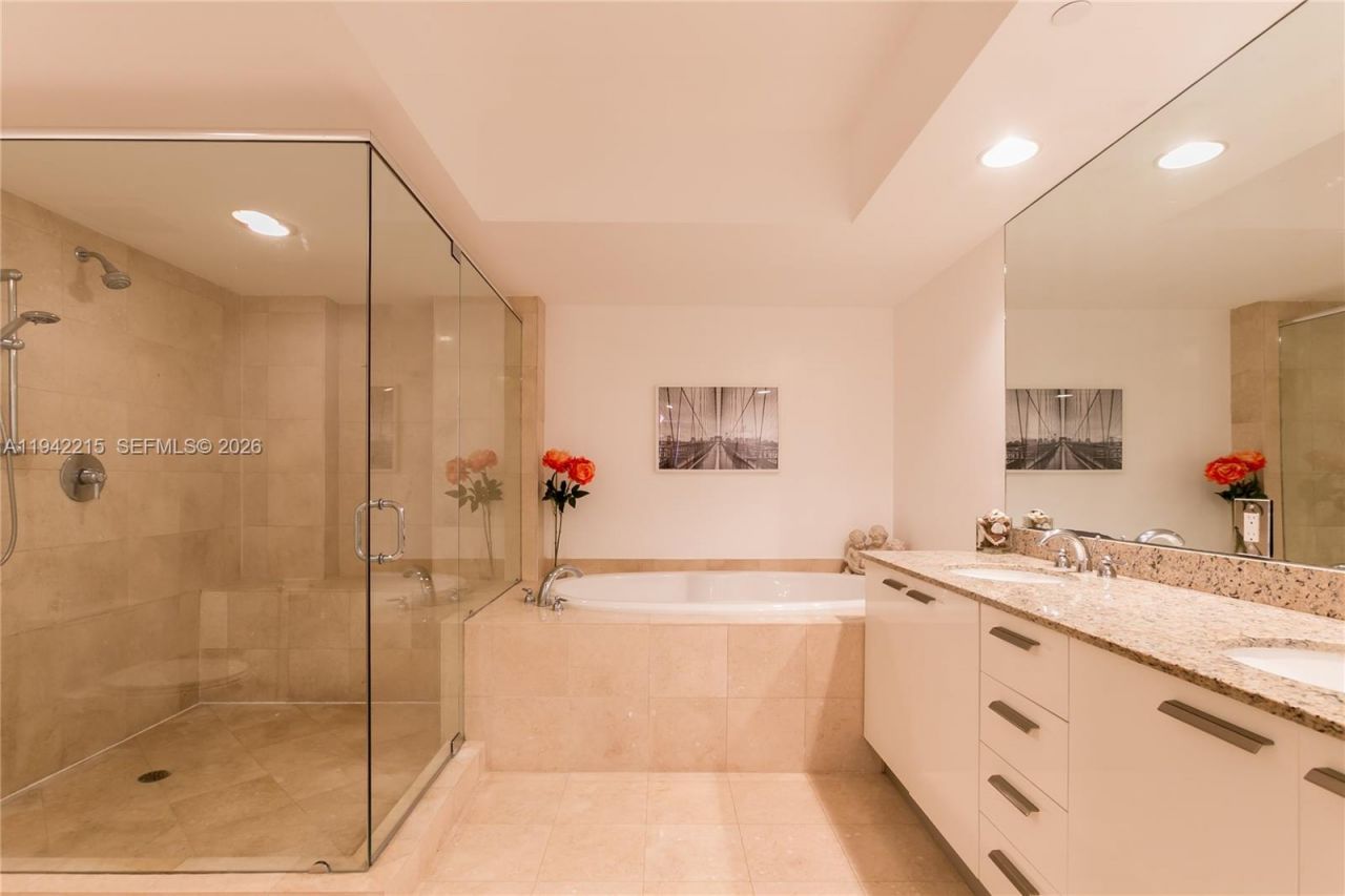 1830 S Ocean Dr, Unit 2110, Hallandale Beach, FL 33009 Photo