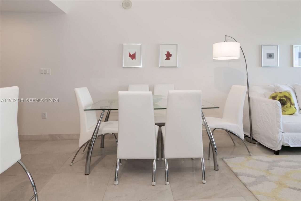 1830 S Ocean Dr, Unit 2110, Hallandale Beach, FL 33009 Photo