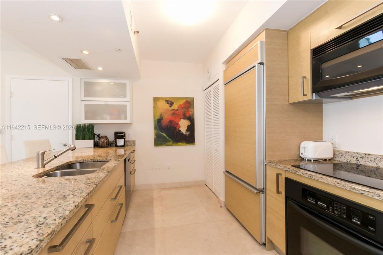 1830 S Ocean Dr, Unit 2110, Hallandale Beach, FL 33009 Photo