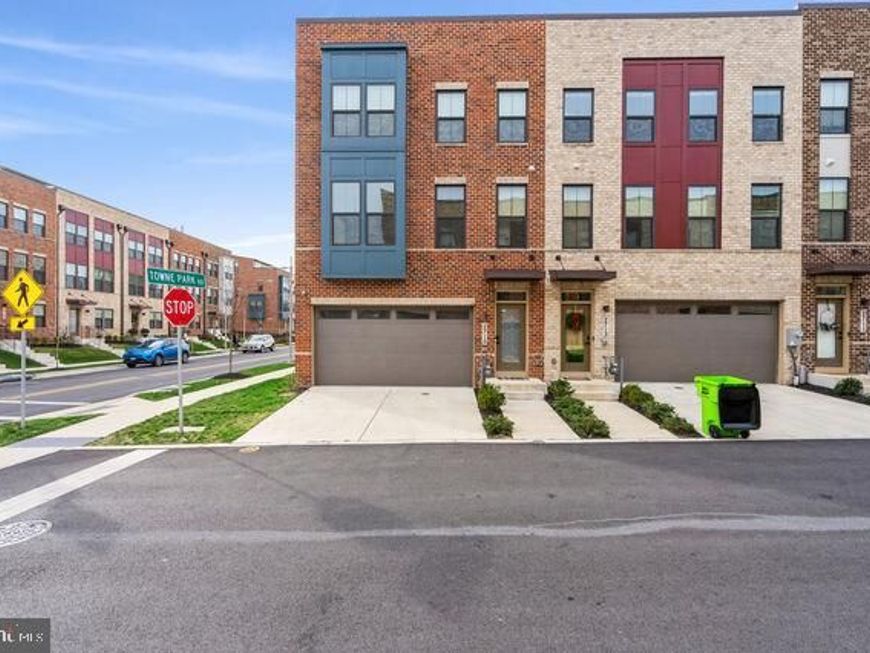 2715 Evansgreen Drive, Suitland, MD 20746 Main Photo