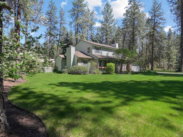 3611 E Pine Needle Ave, Colbert, WA 99005