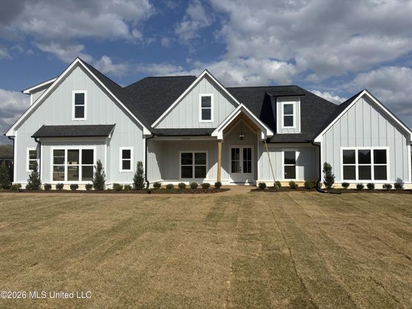 5228 Crick Lane, Hernando, MS 38632