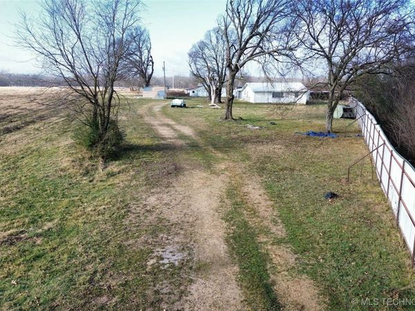 45195 670 Road, Jay, OK 74346