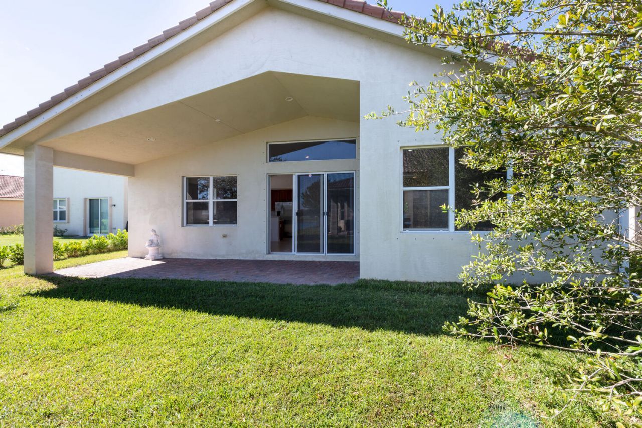 754 Aberfoyle Avenue, Fort Pierce, FL 34947 Photo