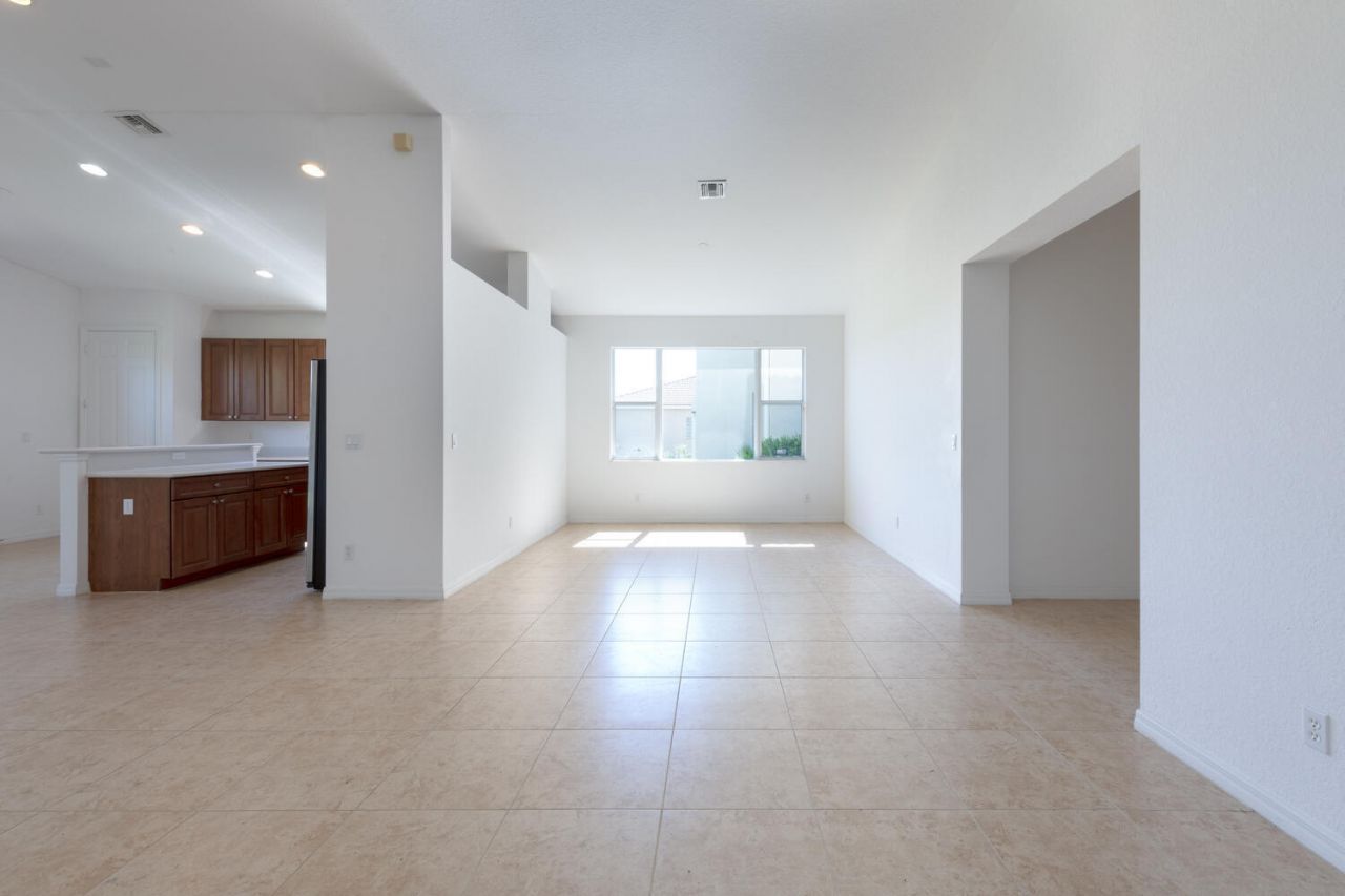 754 Aberfoyle Avenue, Fort Pierce, FL 34947 Photo