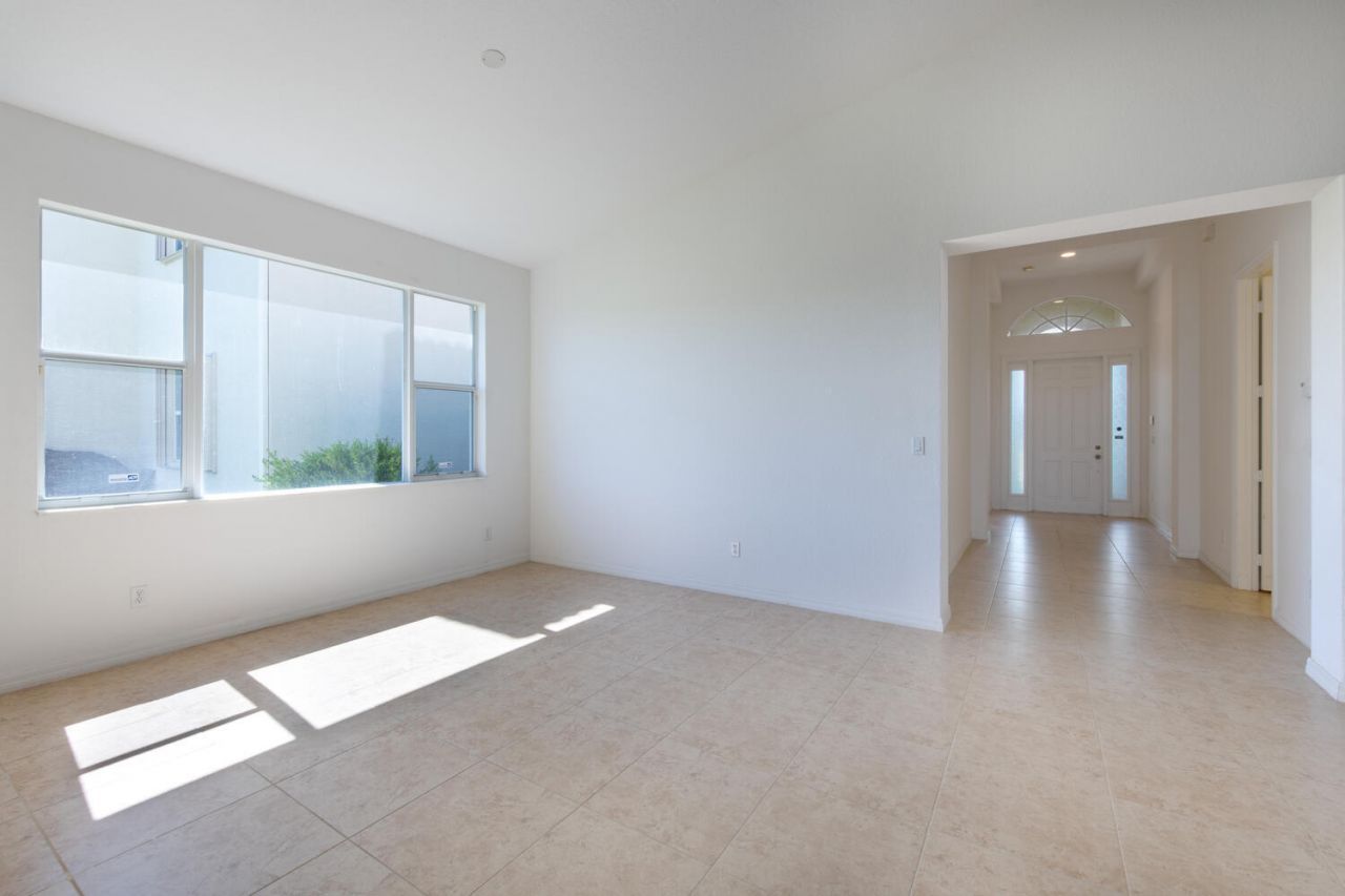 754 Aberfoyle Avenue, Fort Pierce, FL 34947 Photo