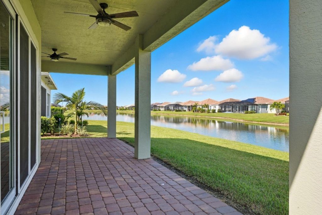 9118 SW Michele Way, Port Saint Lucie, FL 34987 Photo