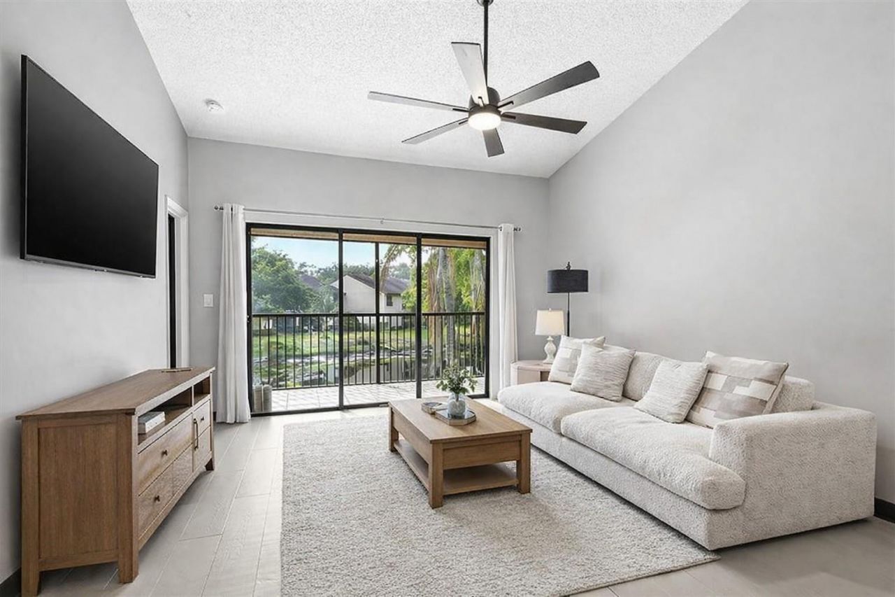 3053 Carambola Circle N, Unit 3053, Coconut Creek, FL 33066 Photo