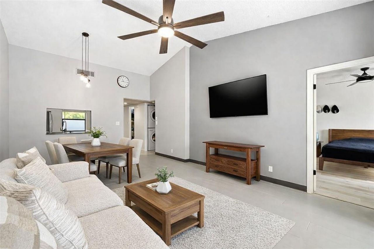 3053 Carambola Circle N, Unit 3053, Coconut Creek, FL 33066 Photo