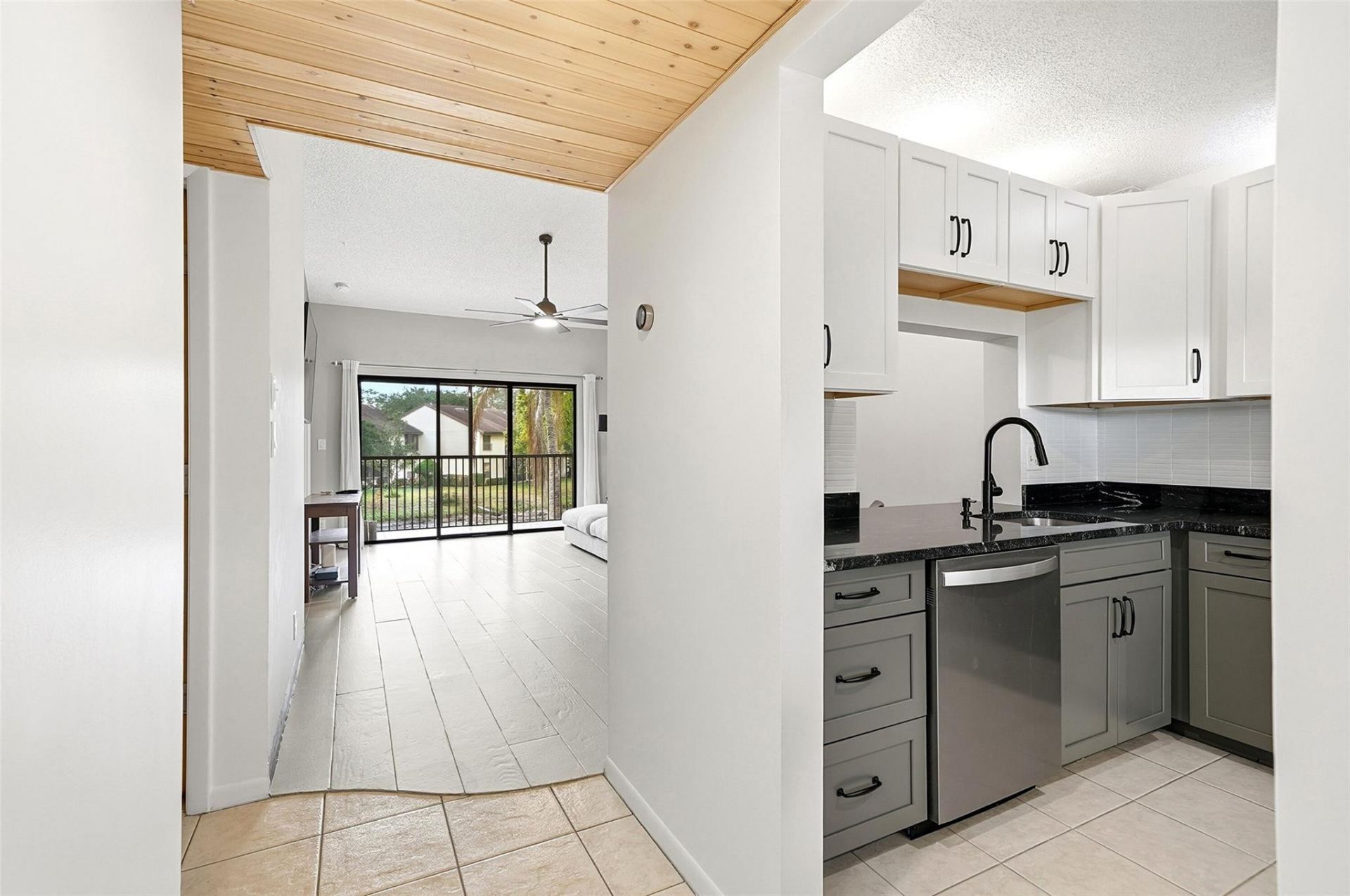 3053 Carambola Circle, Unit 3053, Coconut Creek, FL 33066 Photo