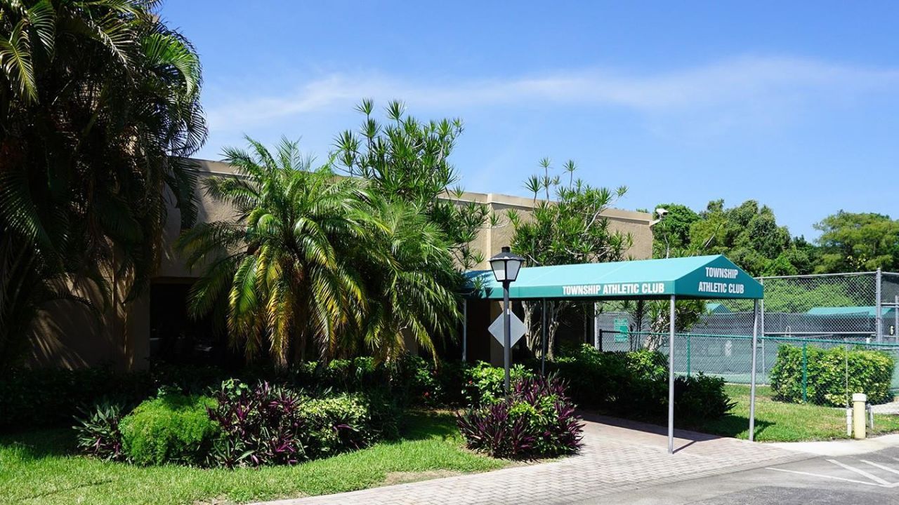 3053 Carambola Circle N, Unit 3053, Coconut Creek, FL 33066 Photo