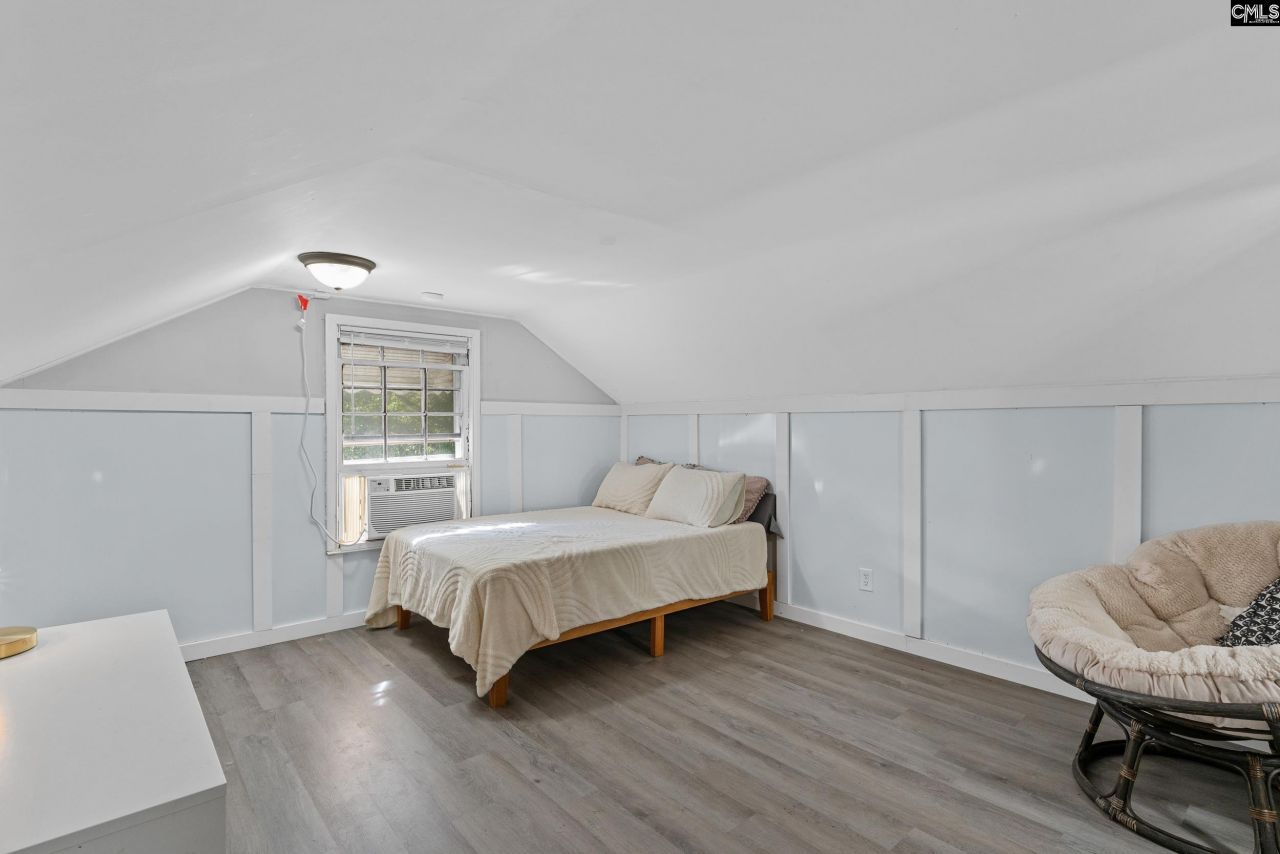 1628 C Avenue Photo 18