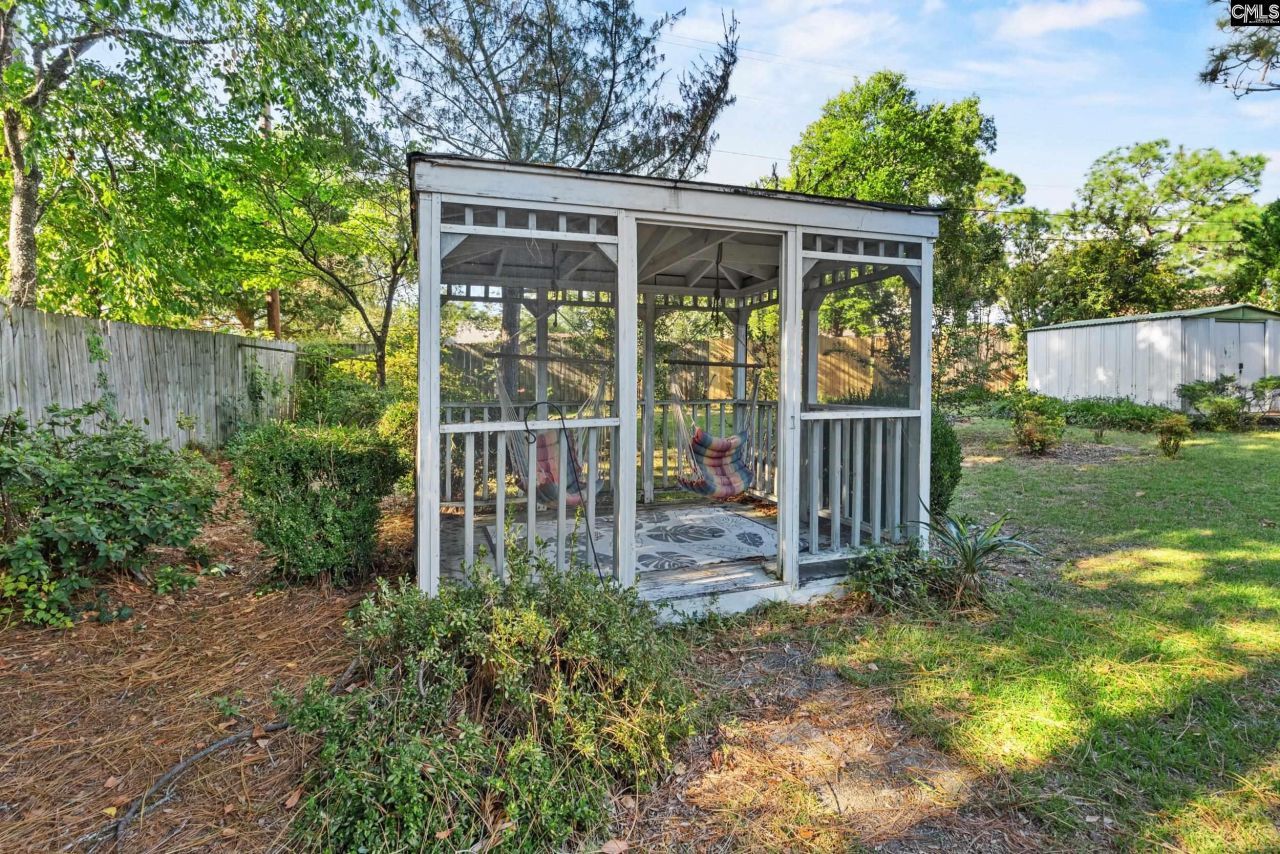 1628 C Avenue Photo 31