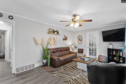 1628 C Avenue photo 4