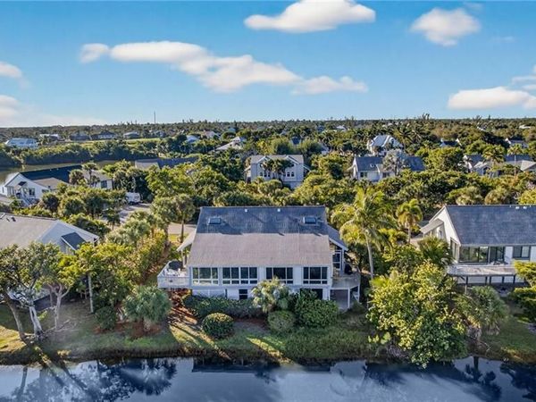 1440 Sandpiper CIR , SANIBEL, FL 33957