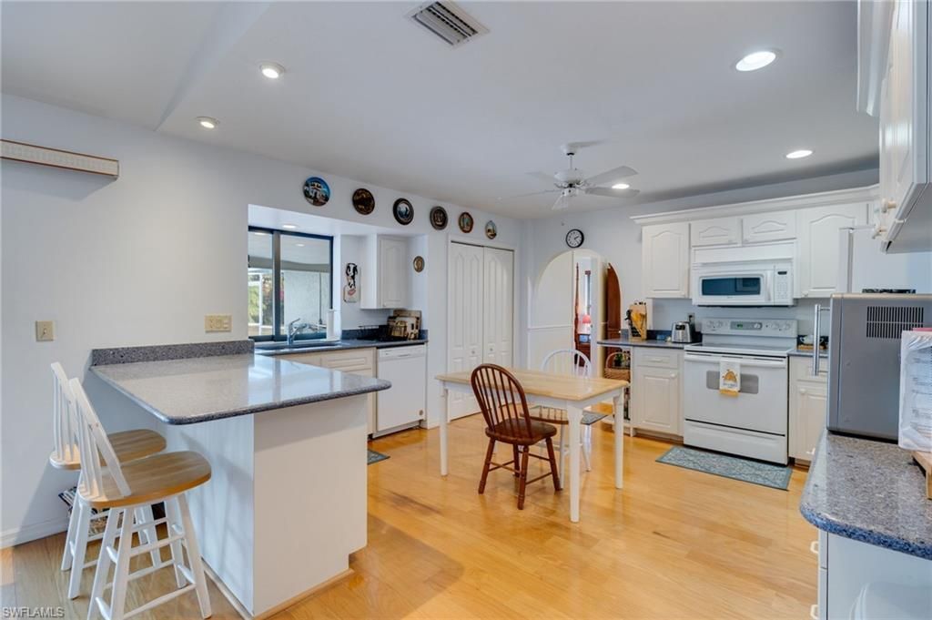 5860 Untermeyer Ct, North Fort Myers, FL 33903 Photo