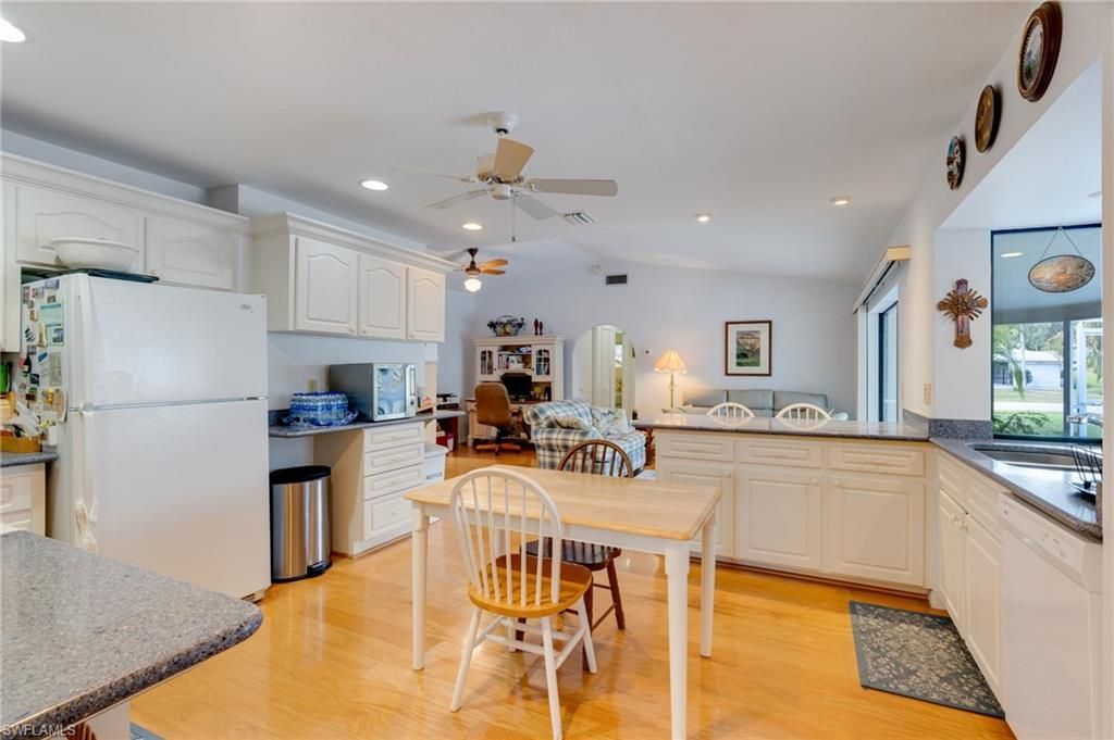 5860 Untermeyer Ct, North Fort Myers, FL 33903 Photo