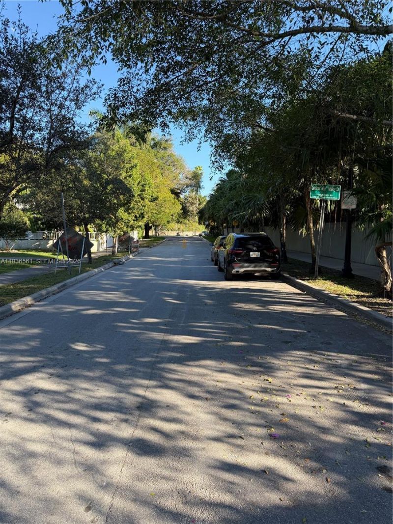 1000 NW N River Dr, Unit 20, Miami, FL 33136 Photo