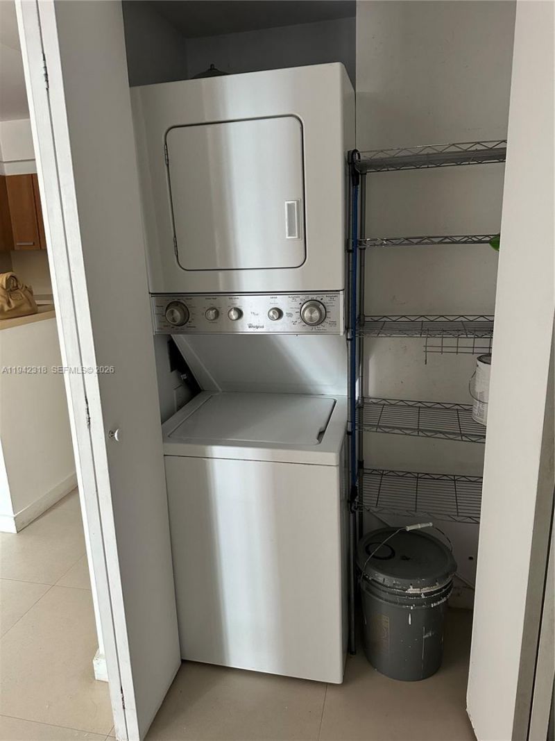 471 NE 25th St, Unit 301, Miami, FL 33137 Photo