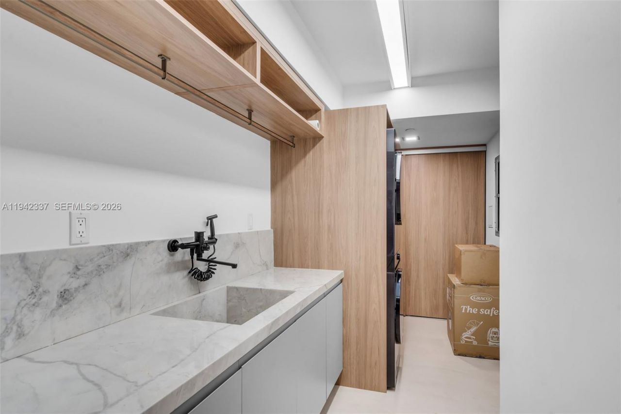 3411 Indian Creek Dr , Unit 1201, Miami Beach, FL 33140 Photo