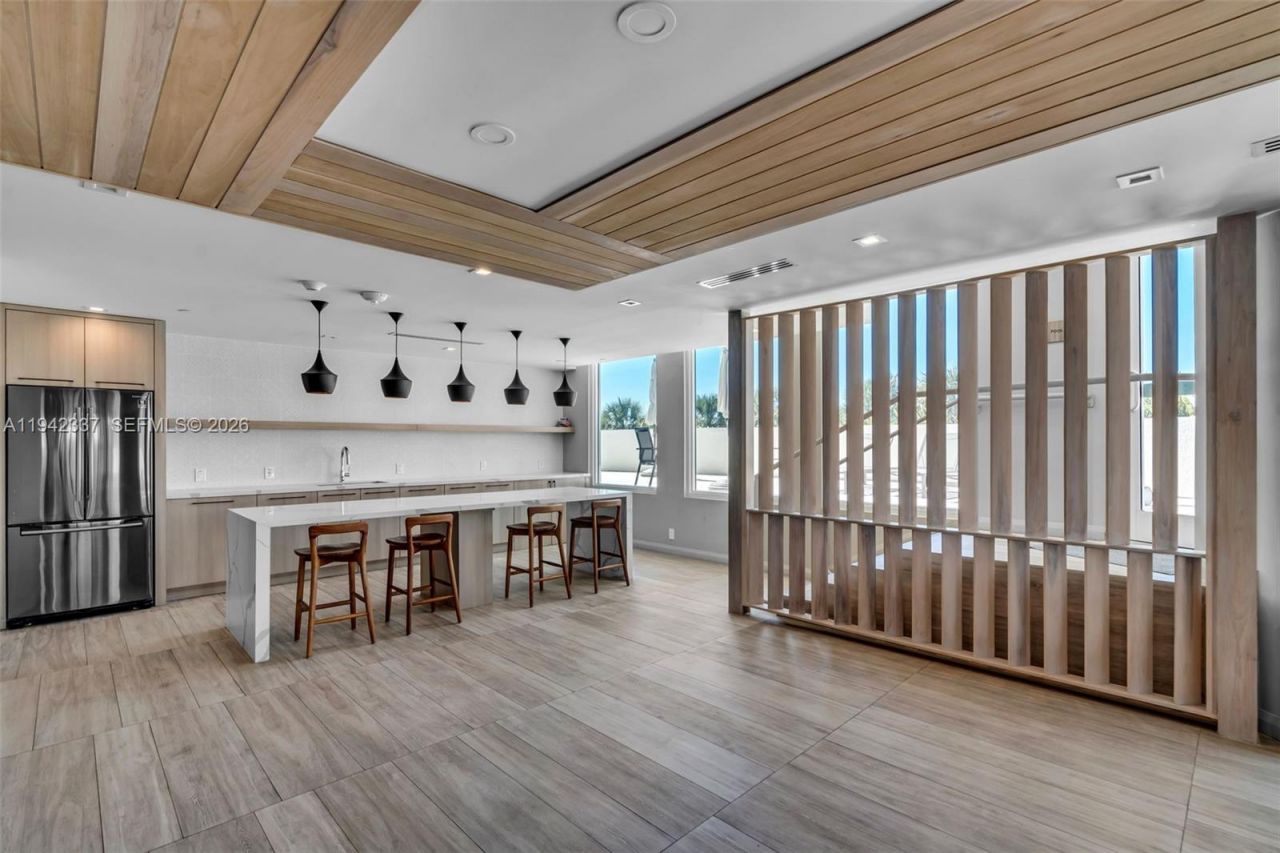 3411 Indian Creek Dr , Unit 1201, Miami Beach, FL 33140 Photo