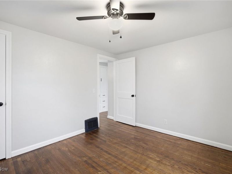 2125 39th Street NW, Canton, OH 44709 Photo 16