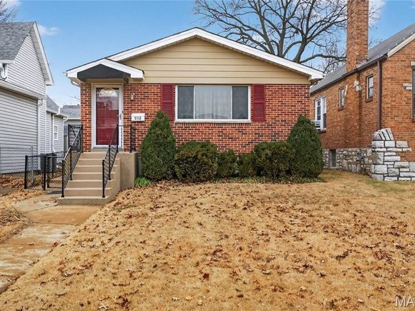 6919 Marquette Avenue, St Louis, MO 63139