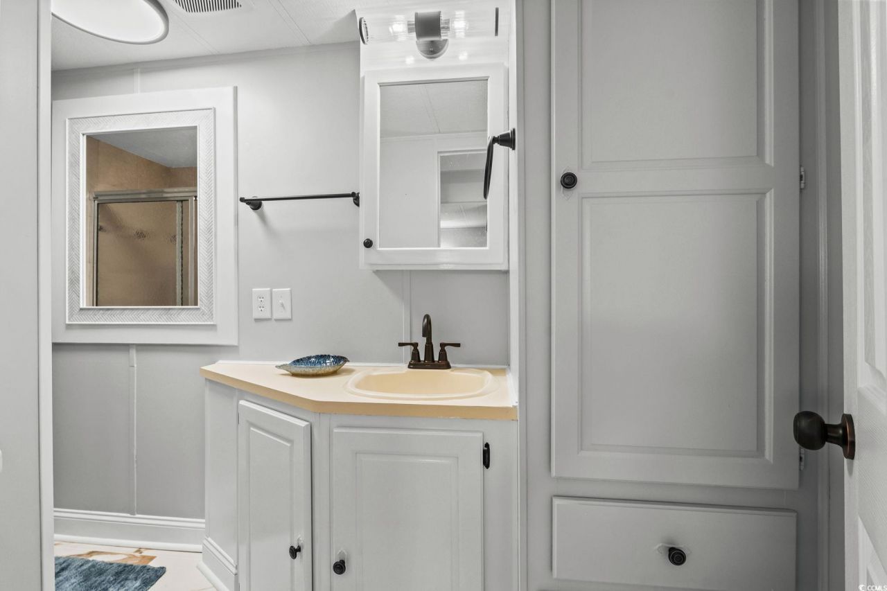 6001 - 5610 S Kings Hwy. Photo 31