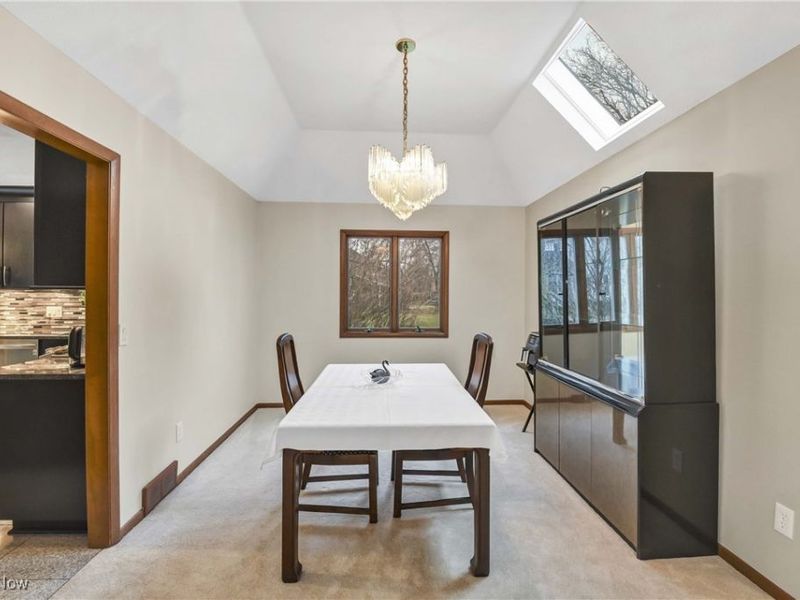 4397 Prestwick Crossing, Westlake, OH 44145 Photo 14