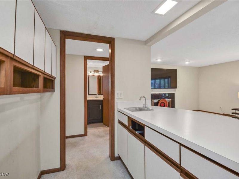 4397 Prestwick Crossing, Westlake, OH 44145 Photo 22