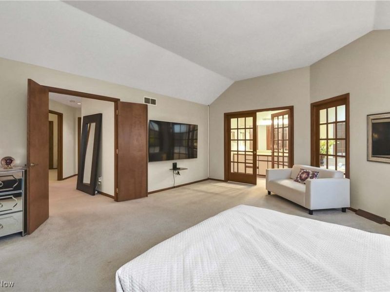 4397 Prestwick Crossing, Westlake, OH 44145 Photo 35