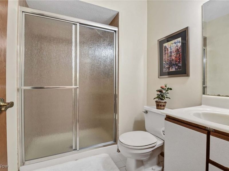 4397 Prestwick Crossing, Westlake, OH 44145 Photo 37