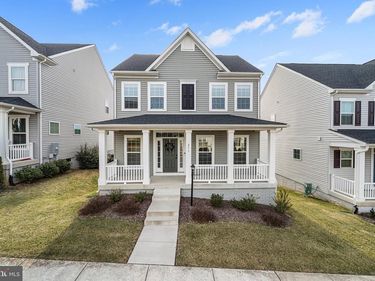 211 SHOE BUCKLE COURT, STEPHENS CITY, VA 22655