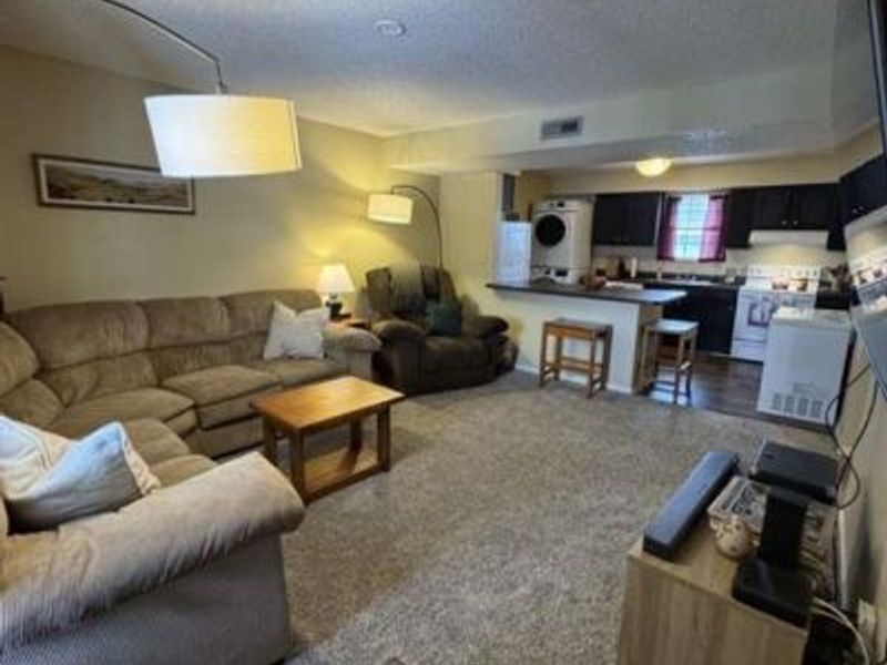 15 S Shafer Street, Unit 608, Athens, OH 45701 Photo 5