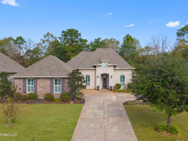 7634 Crescent Way Drive, Pass Christian, MS 39571