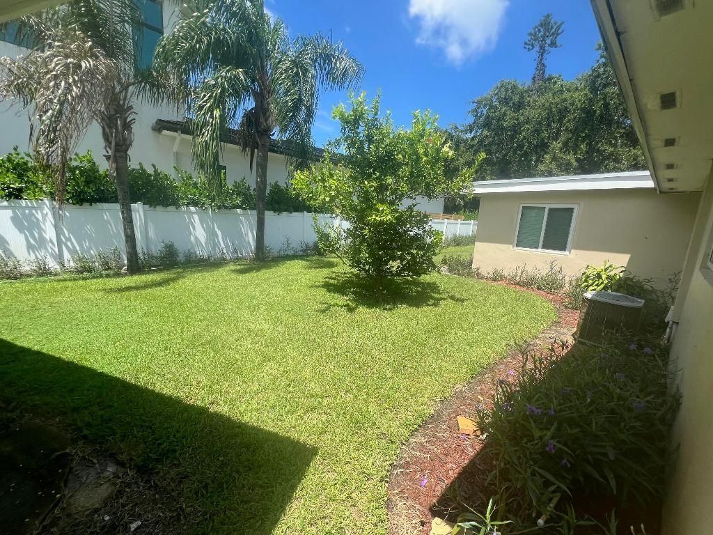 2081 Joy Rene Lane, North Palm Beach, FL 33408 Photo
