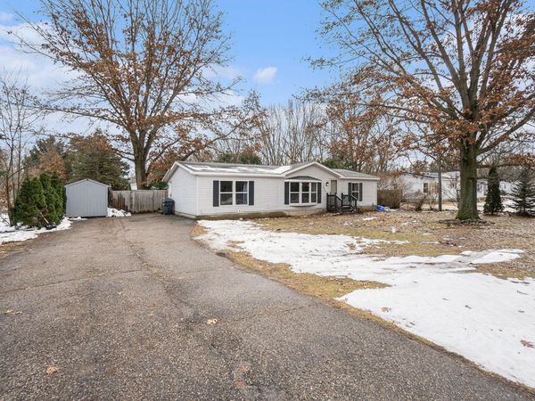 64919 30th Street, Lawton, MI 49065