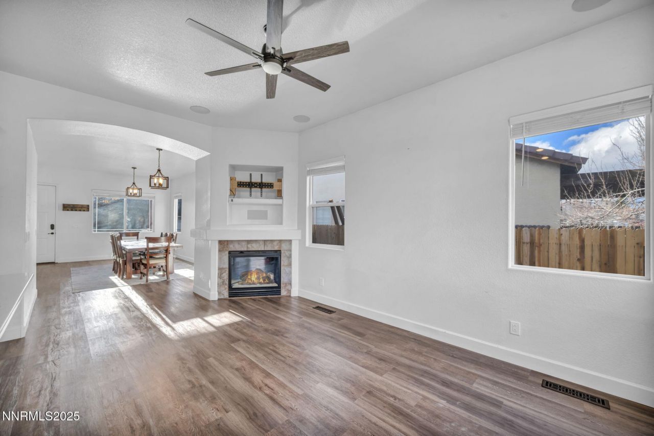 9638 Thunder Mountain Way, Reno, NV 89521 Photo