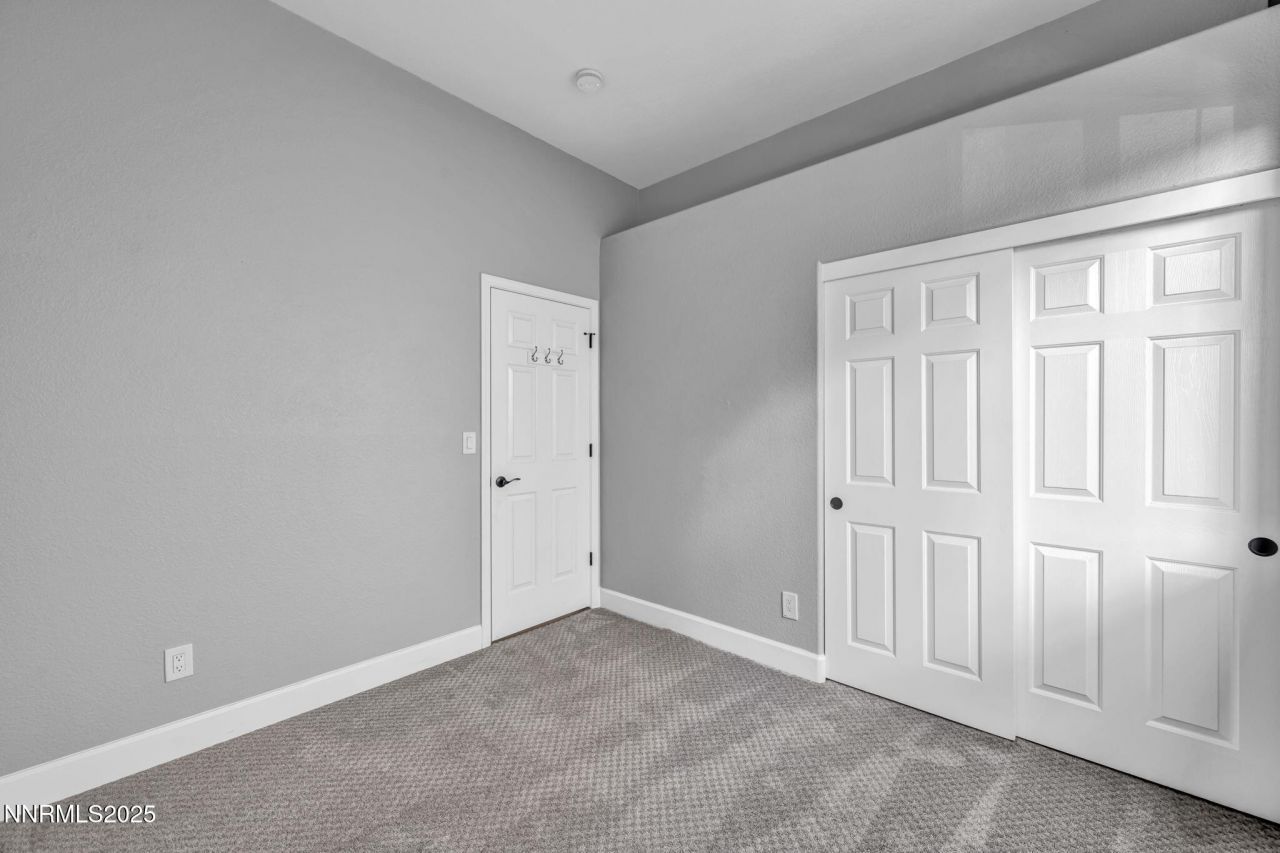 9638 Thunder Mountain Way, Reno, NV 89521 Photo