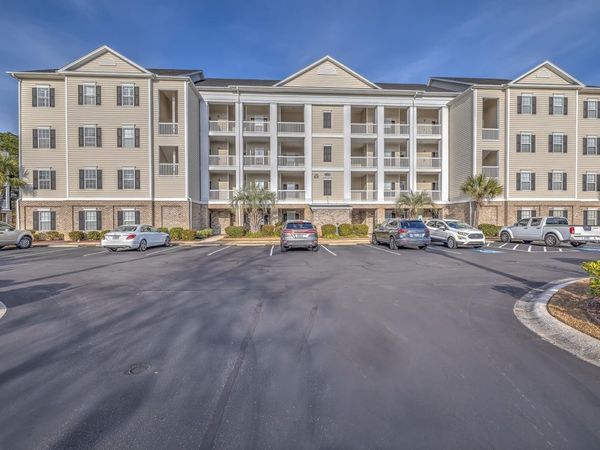 719 Shearwater Ct., Unit 303, Murrells Inlet, SC 29576