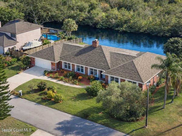 835 Sunswept Road NE, Palm Bay, FL 32905