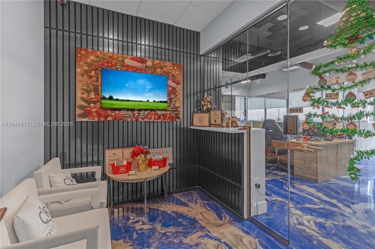 13499 Biscayne Blvd, Unit CUT-1-2-3, North Miami, FL 33181 Photo