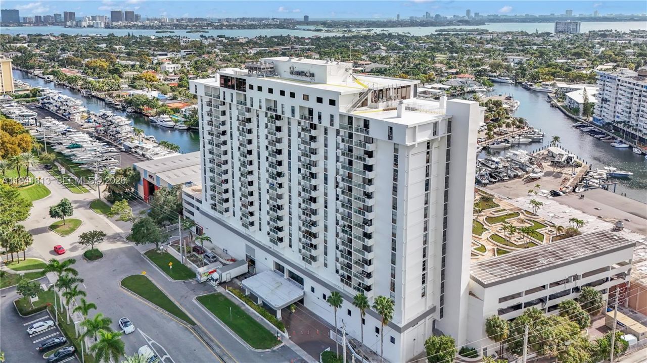 13499 Biscayne Blvd, Unit CUT-1-2-3, North Miami, FL 33181 Photo