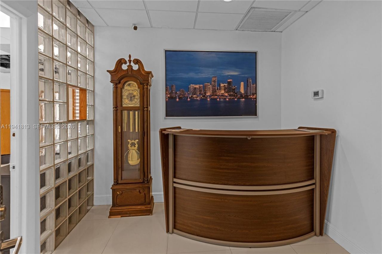 13499 Biscayne Blvd, Unit CUT-1-2-3, North Miami, FL 33181 Photo